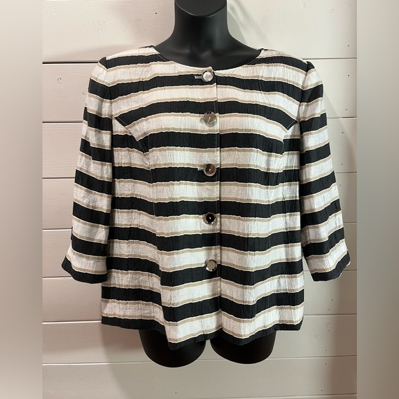 🖤LOUBEN for Laura Plus – Striped Button-Up Jacket (20W) - Picture 15 of 15